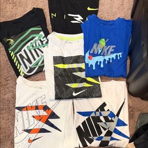 Bundle of Nike Kids Short Sleeve Tees